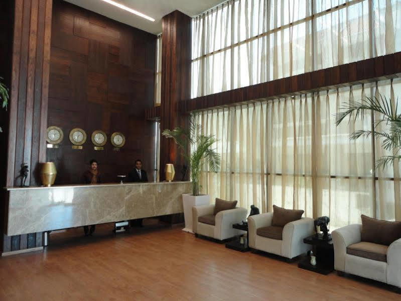 فندق Corporate Regency نيودلهي المظهر الخارجي الصورة