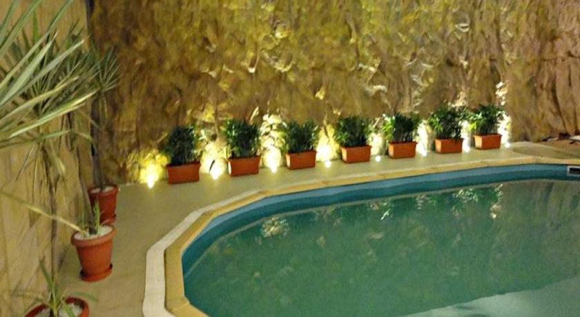 فندق Corporate Regency نيودلهي المظهر الخارجي الصورة