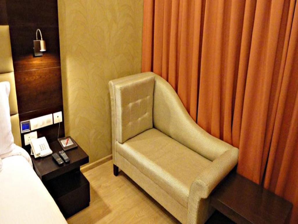 فندق Corporate Regency نيودلهي الغرفة الصورة